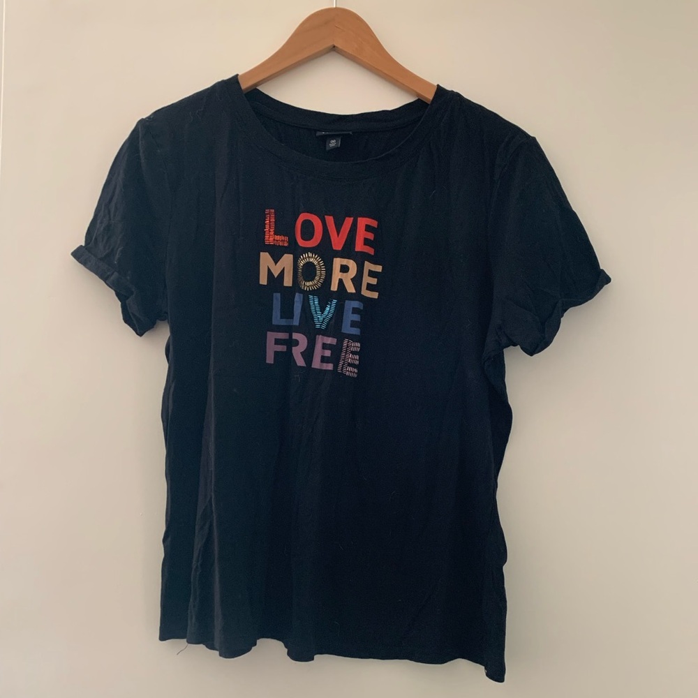 Torrid tshirt size 00